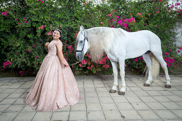 #8545 ISABEL DE LA O MORELOS_XV FORMAL_EYL_CASA RETRATO_BRYAN-3983
