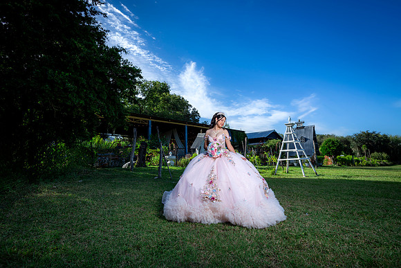 #8606 RAMONA ZUÑIGA RAMIREZ_XV FORMAL_VIÑEDO GARZA_BRYAN-8875