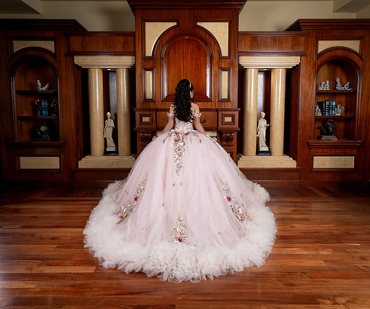#8606 RAMONA ZUÑIGA RAMIREZ_XV FORMAL_VIÑEDO GARZA_BRYAN-8531