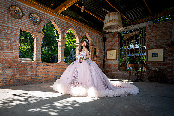 #8606 RAMONA ZUÑIGA RAMIREZ_XV FORMAL_VIÑEDO GARZA_BRYAN-8689