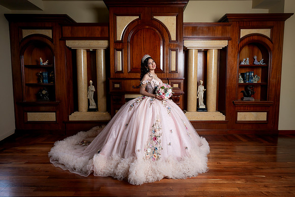 #8606 RAMONA ZUÑIGA RAMIREZ_XV FORMAL_VIÑEDO GARZA_BRYAN-8541