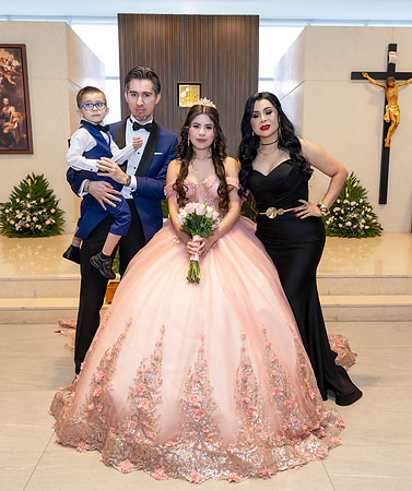 01 AGO 26 #8460 MARIBEL ESQUIVEL _D8A0201