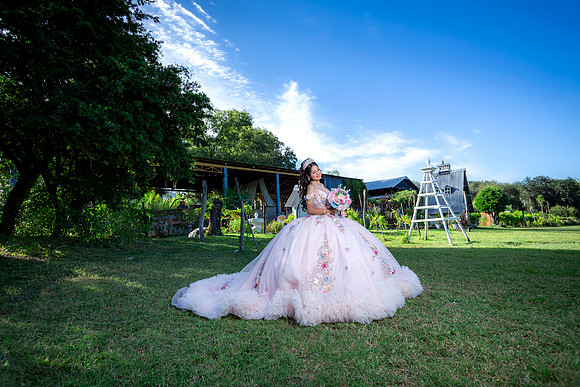 #8606 RAMONA ZUÑIGA RAMIREZ_XV FORMAL_VIÑEDO GARZA_BRYAN-8870