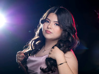 #2561 HILDA FLORES-SESION FASHION- XV DANIELA