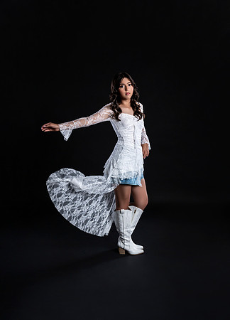 #8543 MARIA CRISTINA ALVARADO DIAZ_CASUAL XV_JUNCAL_BRYAN-8969
