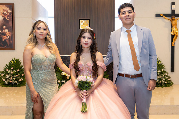 01 AGO 26 #8460 MARIBEL ESQUIVEL _D8A0218