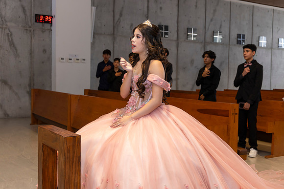 01 AGO 26 #8460 MARIBEL ESQUIVEL _D8A0034