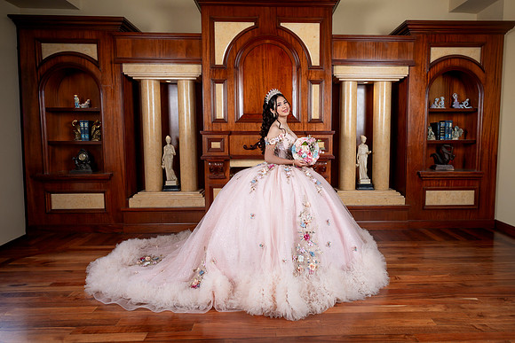 #8606 RAMONA ZUÑIGA RAMIREZ_XV FORMAL_VIÑEDO GARZA_BRYAN-8538