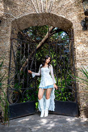 #8543 MARIA CRISTINA ALVARADO DIAZ_CASUAL XV_JUNCAL_BRYAN-9165