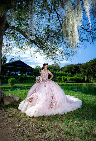 #8606 RAMONA ZUÑIGA RAMIREZ_XV FORMAL_VIÑEDO GARZA_BRYAN-8937