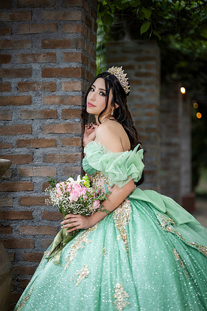21-04-25 #8282 NELLY AGUIRRE _CTR0794