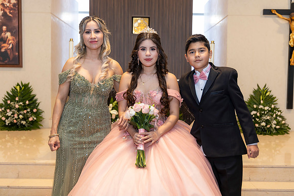 01 AGO 26 #8460 MARIBEL ESQUIVEL _D8A0194