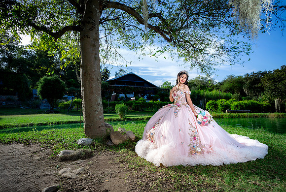 #8606 RAMONA ZUÑIGA RAMIREZ_XV FORMAL_VIÑEDO GARZA_BRYAN-8928