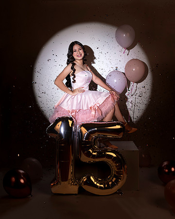 #8606 RAMONA ZUÑIGA RAMIREZ_CASUAL XV_INCREDIBLE PIZZA_BRYAN-5445