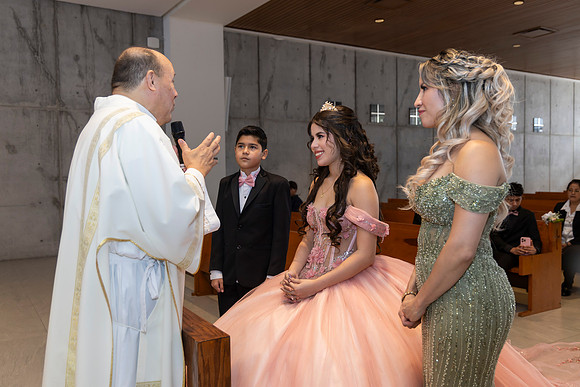 01 AGO 26 #8460 MARIBEL ESQUIVEL _D8A0062