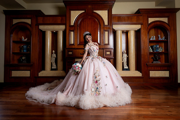 #8606 RAMONA ZUÑIGA RAMIREZ_XV FORMAL_VIÑEDO GARZA_BRYAN-8552