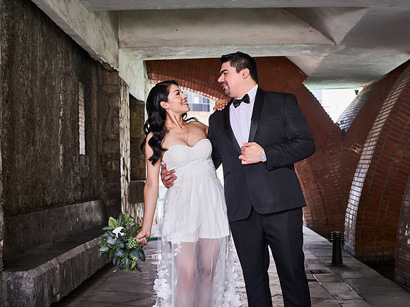 #8360 ERIK DANTH GARZA PAQ. ROMANCE _W8A2983 1