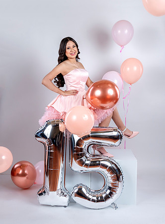 #8606 RAMONA ZUÑIGA RAMIREZ_CASUAL XV_INCREDIBLE PIZZA_BRYAN-5422