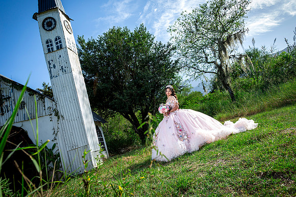 #8606 RAMONA ZUÑIGA RAMIREZ_XV FORMAL_VIÑEDO GARZA_BRYAN-8862