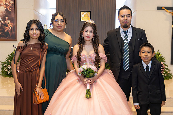 01 AGO 26 #8460 MARIBEL ESQUIVEL _D8A0245