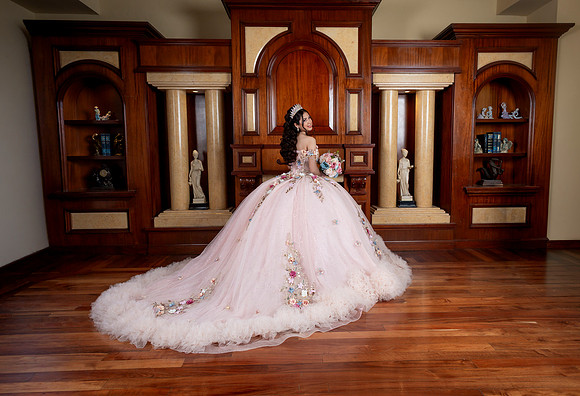 #8606 RAMONA ZUÑIGA RAMIREZ_XV FORMAL_VIÑEDO GARZA_BRYAN-8536