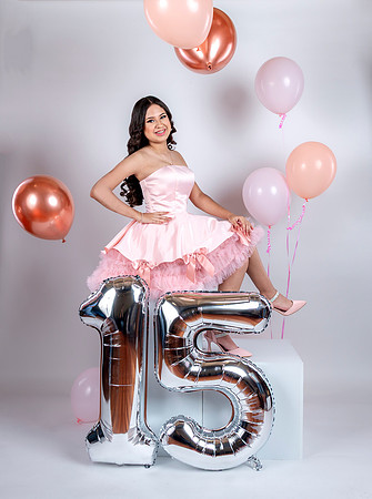 #8606 RAMONA ZUÑIGA RAMIREZ_CASUAL XV_INCREDIBLE PIZZA_BRYAN-5421