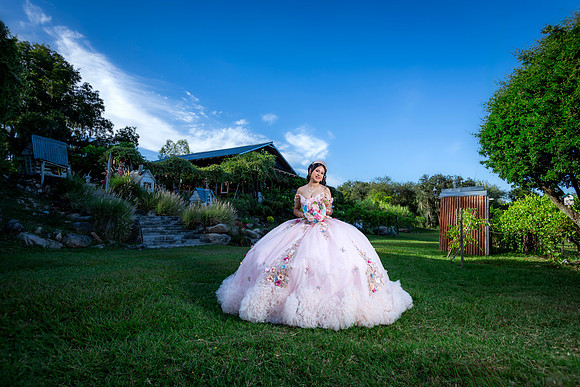 #8606 RAMONA ZUÑIGA RAMIREZ_XV FORMAL_VIÑEDO GARZA_BRYAN-8891