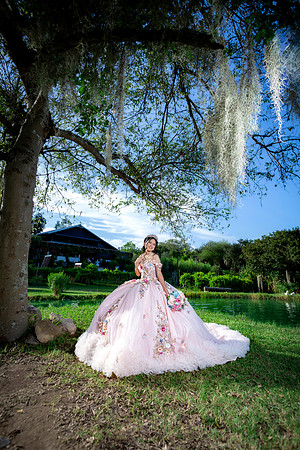 #8606 RAMONA ZUÑIGA RAMIREZ_XV FORMAL_VIÑEDO GARZA_BRYAN-8934