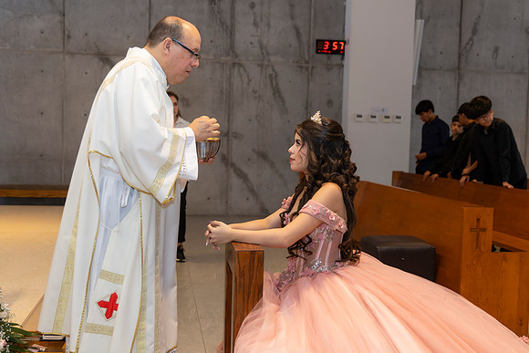 01 AGO 26 #8460 MARIBEL ESQUIVEL _D8A0123