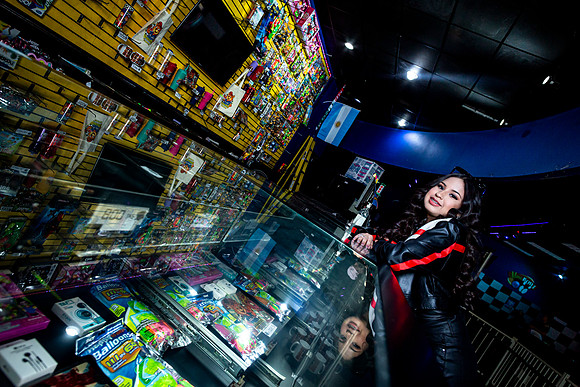 #8606 RAMONA ZUÑIGA RAMIREZ_CASUAL XV_INCREDIBLE PIZZA_BRYAN-5804