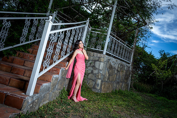 #8543 MARIA CRISTINA ALVARADO DIAZ_CASUAL XV_JUNCAL_BRYAN-9422