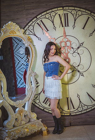 7978 EVELYN TORRES MORENO -8933