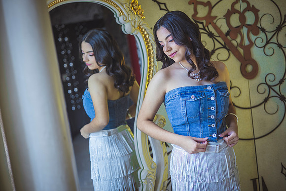 7978 EVELYN TORRES MORENO -8939