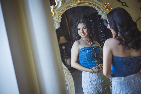 7978 EVELYN TORRES MORENO -8944