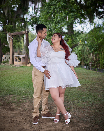 #8427 ANGEL DE JESUS MENDOZA VILLA CASUAL PAQ. ROMANCE CALICANTRE JENNY_W8A9482