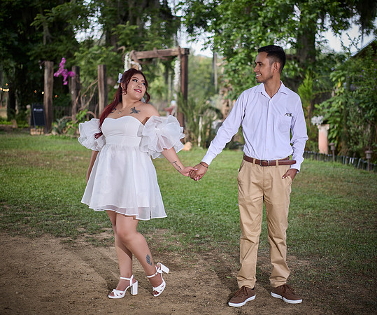 #8427 ANGEL DE JESUS MENDOZA VILLA CASUAL PAQ. ROMANCE CALICANTRE JENNY_W8A9493