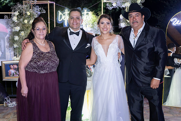 #8254 KATHYA ALEJANDRA MUÑIZ - 31 AGOSTO 24-1730