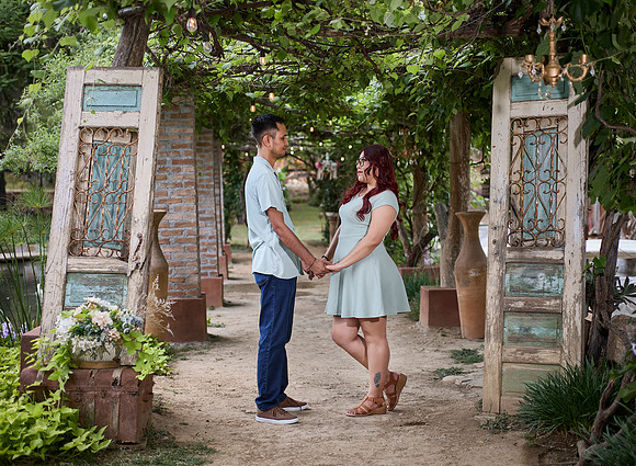 #8427 ANGEL DE JESUS MENDOZA VILLA CASUAL PAQ. ROMANCE CALICANTRE JENNY_W8A9222