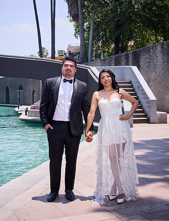 #8360 ERIK DANTH GARZA PAQ. ROMANCE _W8A3031 1