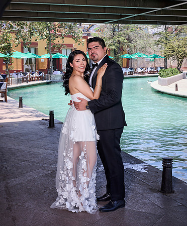 #8360 ERIK DANTH GARZA PAQ. ROMANCE _W8A3023 1