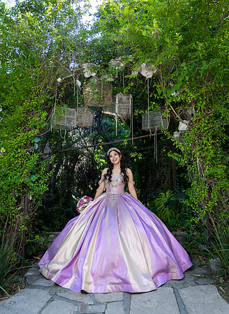 14-04-25 #8208 ERIKA PATRICIA BRIONES _CTR1605