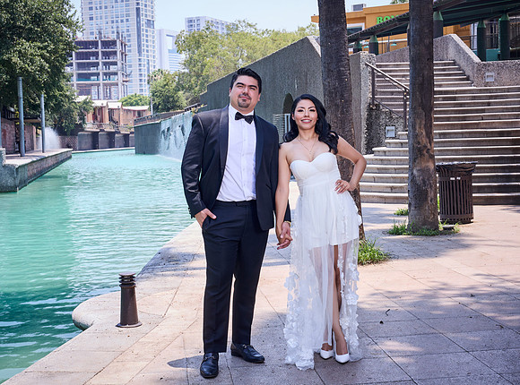 #8360 ERIK DANTH GARZA PAQ. ROMANCE _W8A3039 1