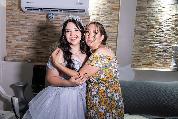 17-05-25 #8312 SOFIA LLAMAS_CTR0014