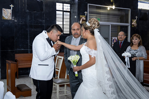 20-12-24 #2644 NANCY MTZ _CTR0229