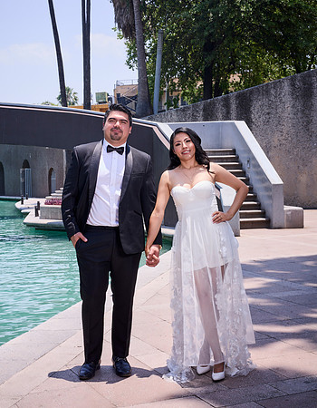 #8360 ERIK DANTH GARZA PAQ. ROMANCE _W8A3033 1