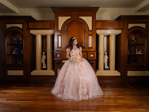 #12254 ADRIANA VELAZQUEZ-9584