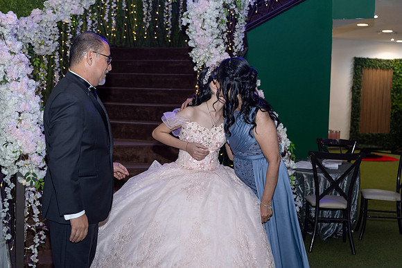 08-02-25 #8012 IRMA REYES _CTR0376