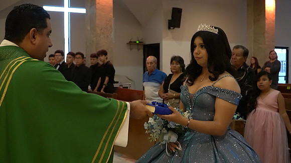 C0074.00_26_43_17.Imagen fija041