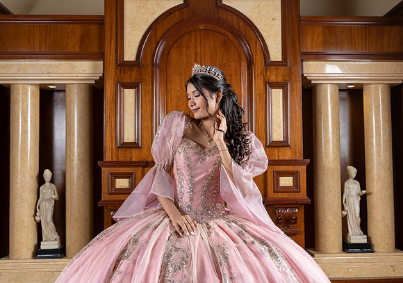 11-09-24 #8123 CLAUDIA ROBLES _CTR1534