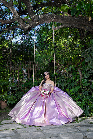 14-04-25 #8208 ERIKA PATRICIA BRIONES _CTR1649